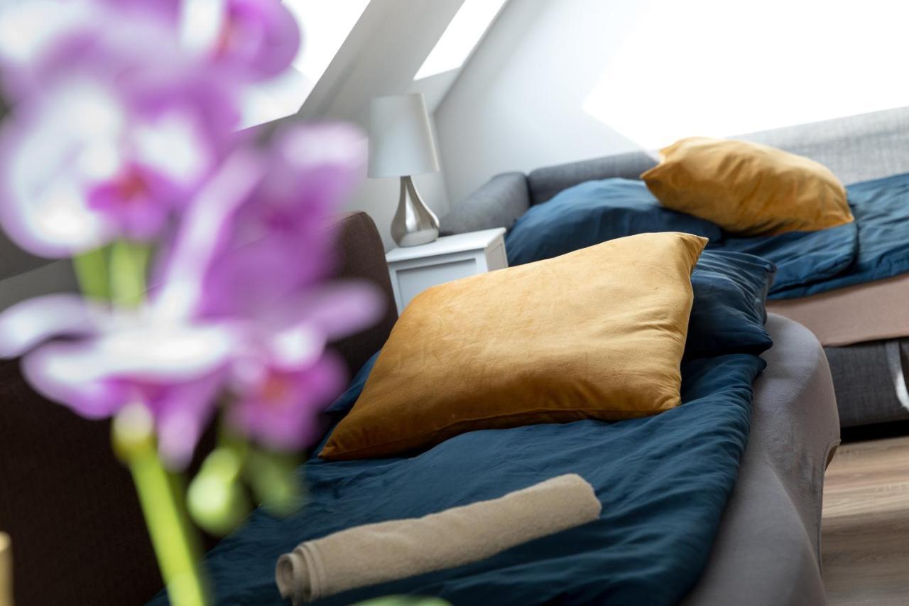Kossuth Apartmanhaz 터터 외부 사진