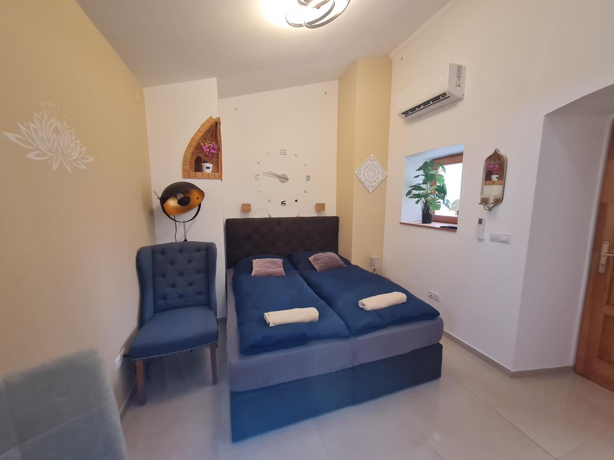 Kossuth Apartmanhaz 터터 외부 사진